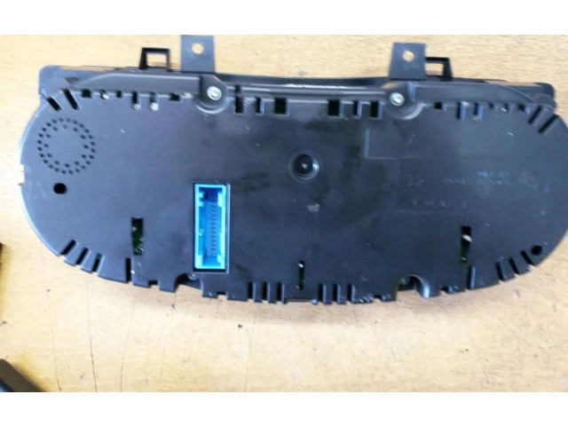 Панель приборов    Volkswagen Golf Plus       