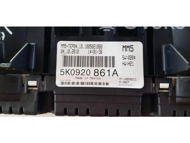 Панель приборов Volkswagen Golf VI