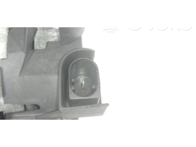 Генератор 30659390   Volvo C30      