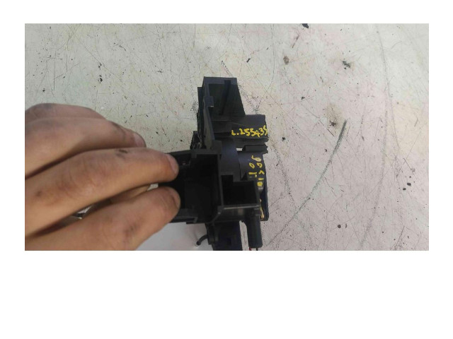 Подрулевой шлейф SRS 8200204068   Renault Clio II