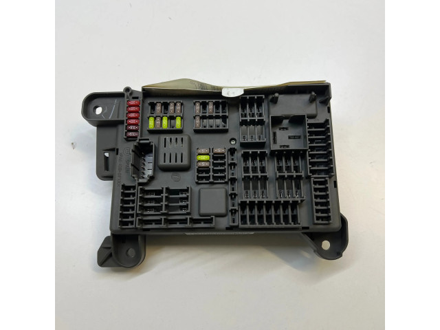   Pojistková skříňka 518954021A, 693168704   BMW X6 E71 2013