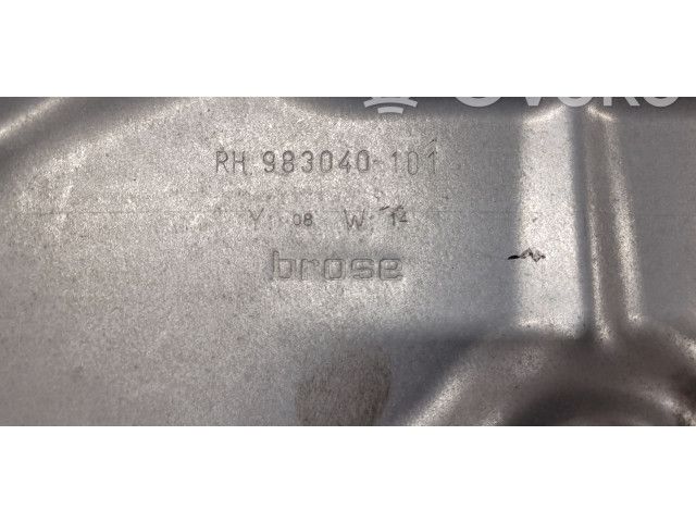 Блок управления двигателя 30661066, 970714101   Volvo V70