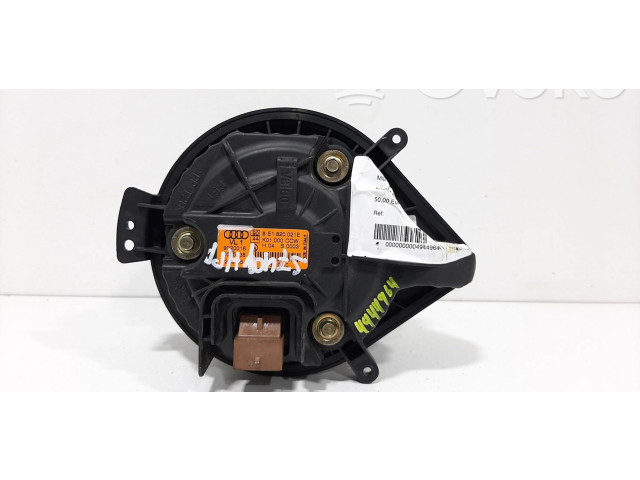 Вентилятор печки    8E1820021E   Audi A4 Allroad