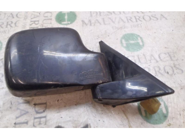 Zpětné zrcátko Opel Monterey 1993