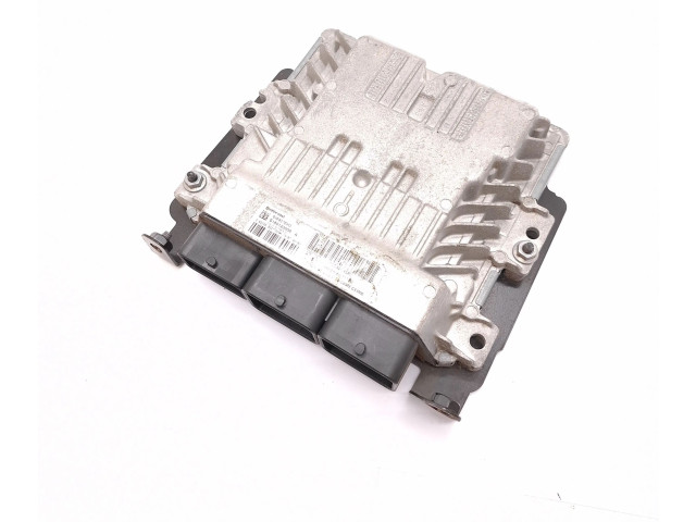 Блок управления двигателем ECU S180124501B0, S180124501B0   Citroen C2