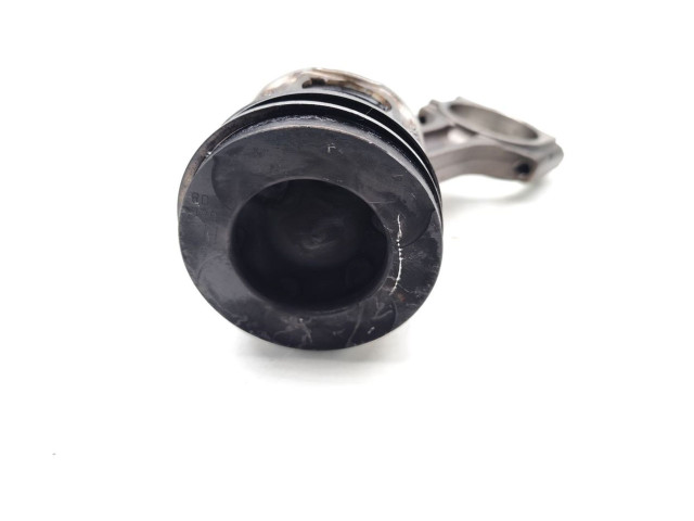 Píst M9R630, M9R692 Opel Vivaro M9R630;M9R692;M9R780;M9R788