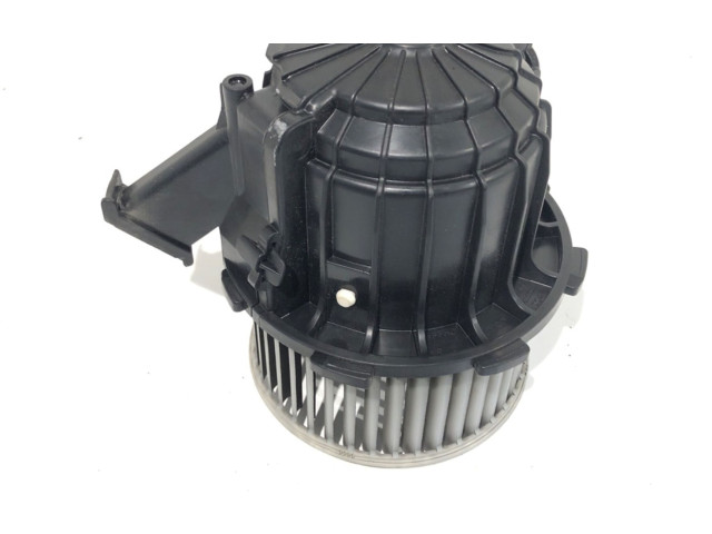 Вентилятор печки Audi Q5 SQ5