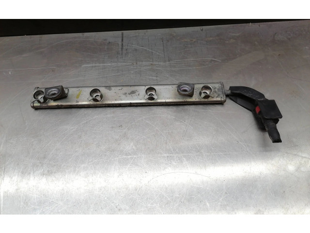 Топливная рампа Mitsubishi Lancer X