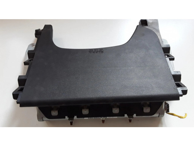 Подушка безопасности для колен 7030A241 Mitsubishi ASX