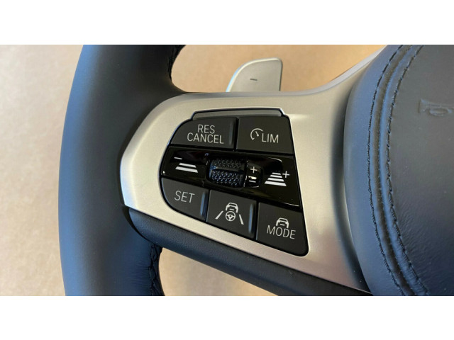 Руль BMW X5 G05 2018- года 32308008186, 32307855724