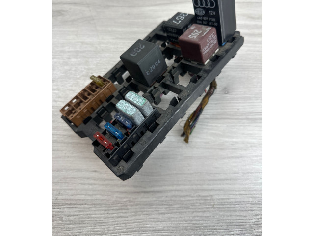 Pojistková skříňka 4A0937503A Audi A6 S6 C4 4A 1995