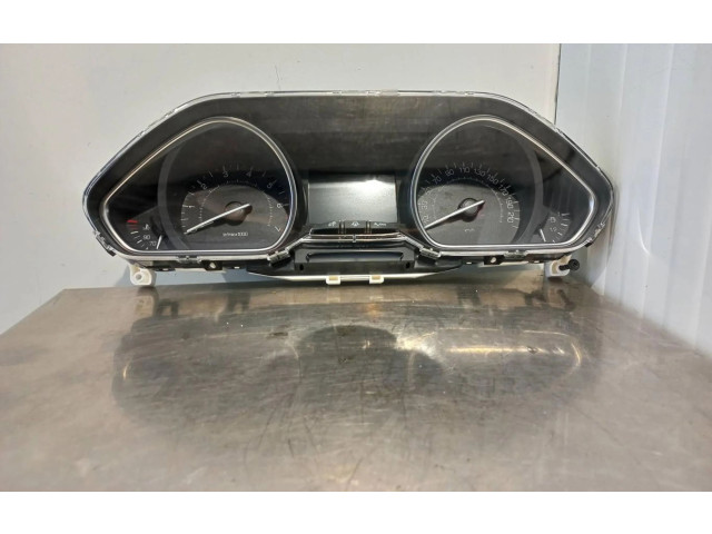 Панель приборов 9816242580   Peugeot 2008 I       