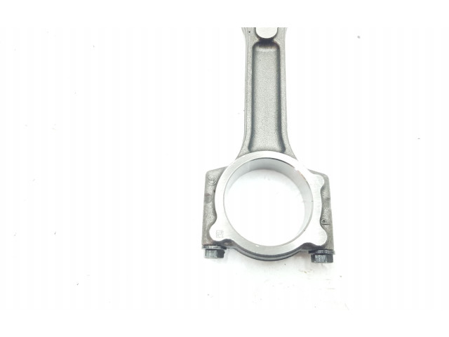 Шатун  7701475074    Dacia Dokker  1.5