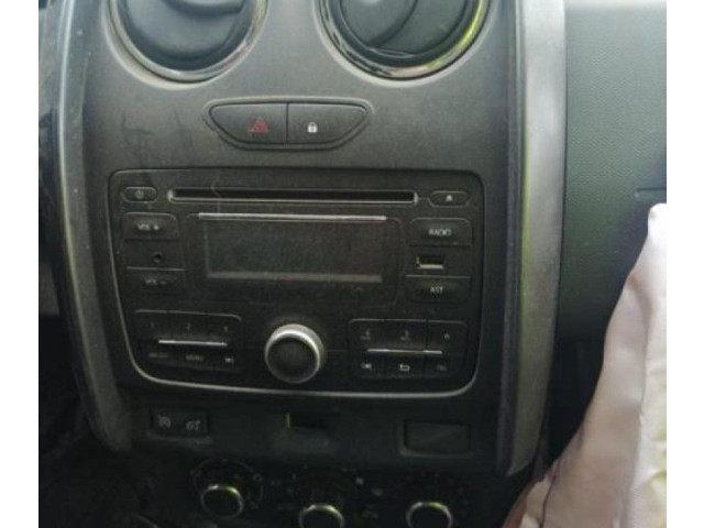 Вентилятор радиатора         Dacia Duster 