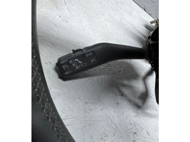 Руль Volkswagen Golf VI 2008 - 2013 года 5K0959542A, 5C0959654