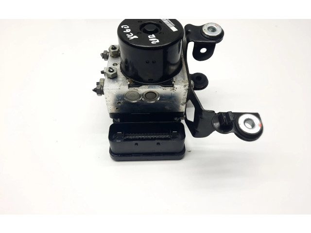 Блок АБС 31329139, P31329139 Volvo XC60 2009 - 2013 года