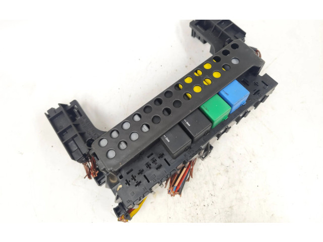 Pojistková skříňka 1695450001 Mercedes-Benz A W169 2007