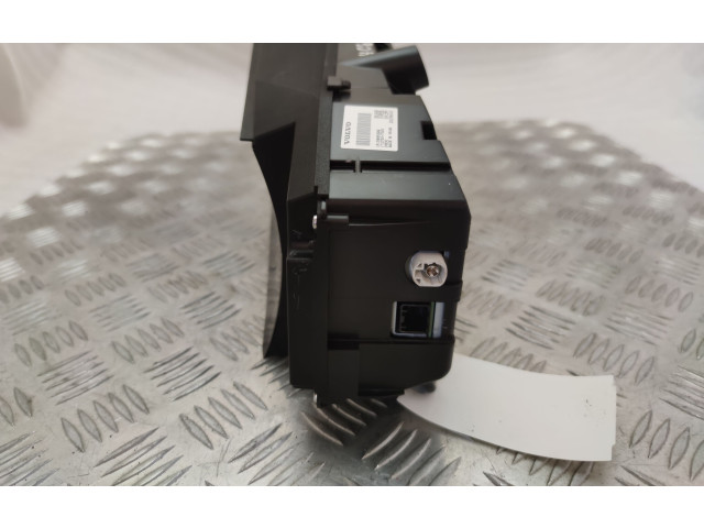 Дисплей    31665399, 27307030   Volvo XC90