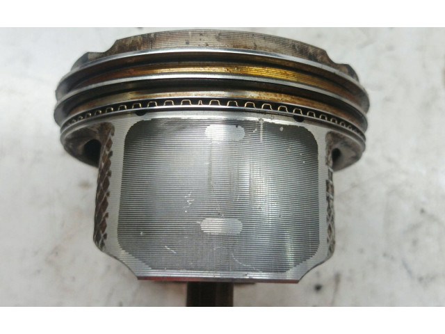 Píst Seat Ibiza III (6L)