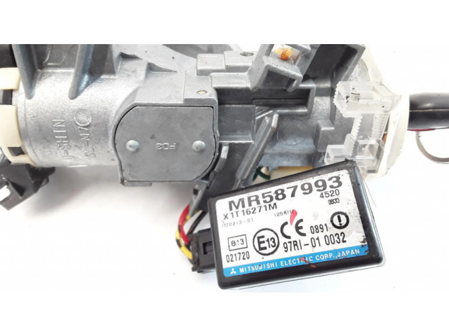 Комплект блоков управления MN132618, E6T34881 Mitsubishi Lancer