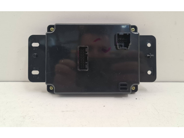 Дисплей    05064993AH, P05091462AH   Fiat Freemont