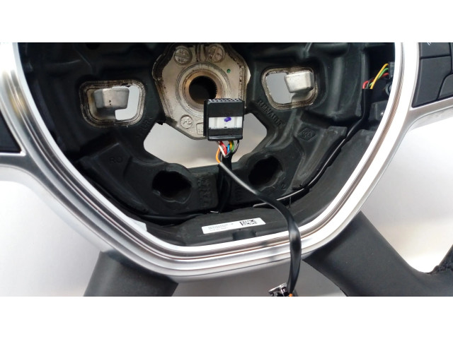 Руль Dacia Sandero 484004420R, 484007828R