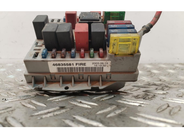 Pojistková skříňka 46835581 Fiat Punto (188) 2004