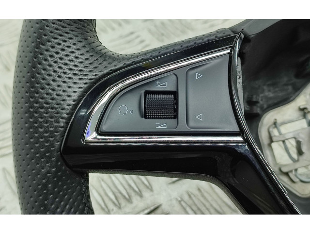 Руль Skoda Octavia Mk3 (5E)  2013 - 2019 года 565419091D, 5E0419685A      