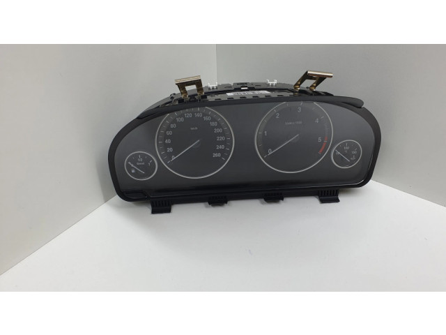 Přístrojová deska BMW 5 F10 F11 2012 9249345, 924934501