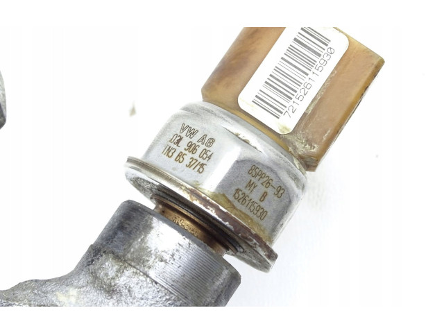 Топливная рампа 057130764AB, 03L130089J Volkswagen Golf VI