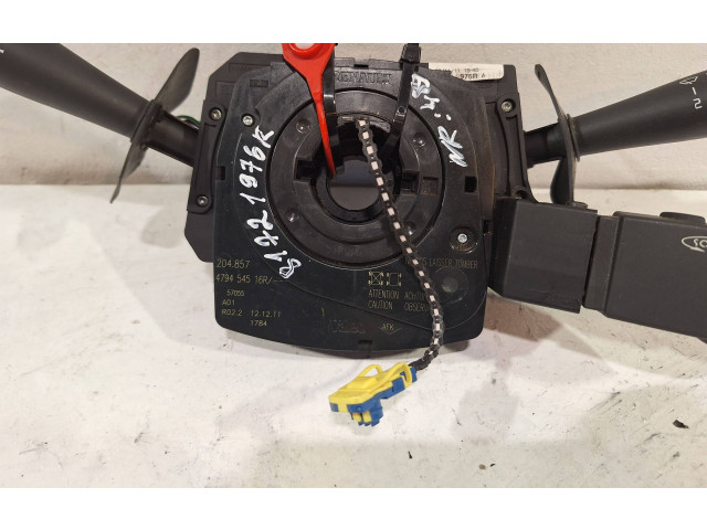 Ручка стеклоочистителей 681721976R Dacia Duster