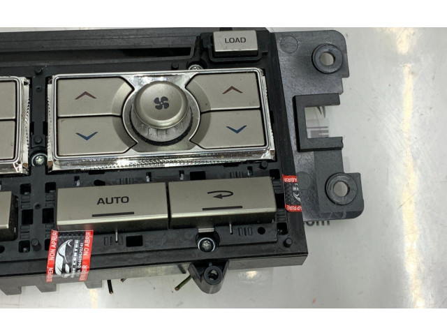 Блок управления климат-контролем 8X2318C858BF, 28149273   Jaguar XF