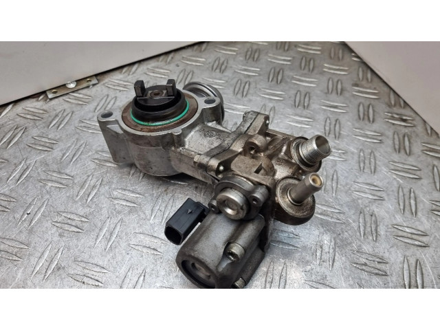 Vstřikovací čerpadlo A2710702201 Mercedes-Benz C W204 pro benzínový motor 2.0