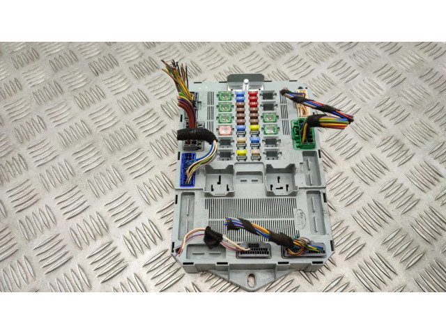 Блок предохранителей DX2314D628AG Jaguar XF X250