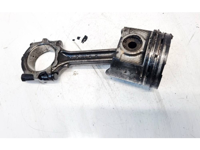  Поршень с шатуном    Nissan X-Trail T30  