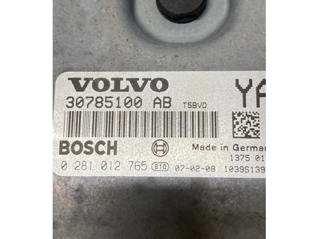 Блок управления двигателя 30785100AB, 0281012765   Volvo V70