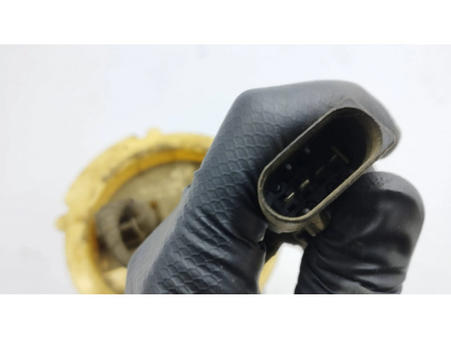 Насос топлива (в топливном баке)