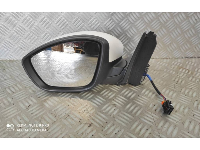 Zpětné zrcátko Peugeot 208 2021