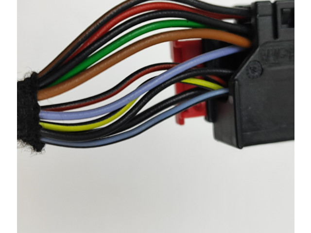 Зеркало электрическое Skoda Karoq 2017 - года