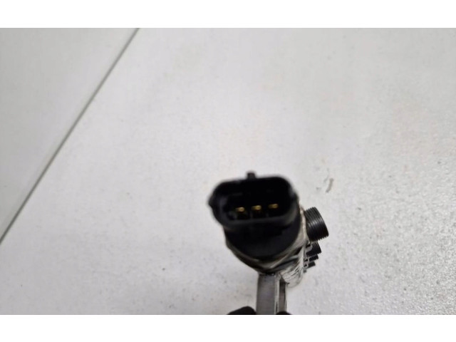 Топливная рампа Jaguar XF