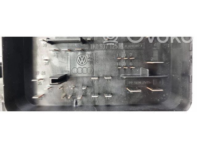 Блок предохранителей     Volkswagen Touran I    