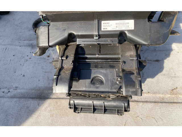 Вентилятор печки P31267866, 6G9N19E616 Volvo V70