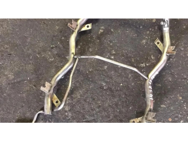 Vstřikovací lišta 1437443 BMW X5 E53 pro benzínový motor 4.4