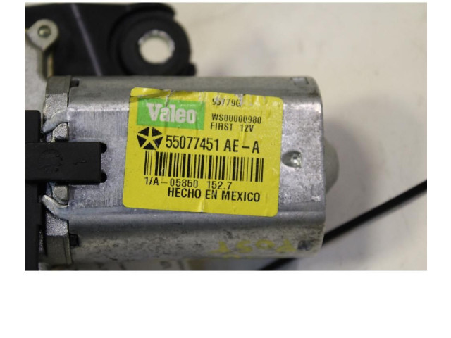 Моторчик заднего дворника 55077451AE    Chrysler 300 - 300C