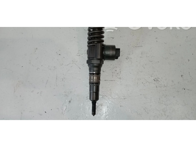 Форсунка 03G130073G Volkswagen Touran I