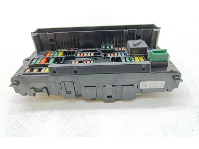 Блок предохранителей 9210863   BMW X3 F25    
