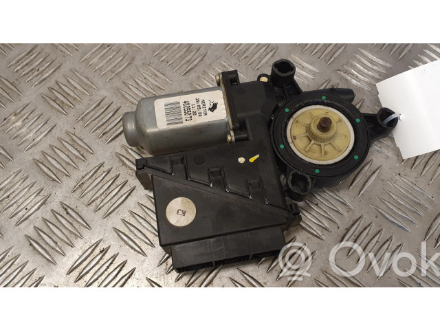 Передний двигатель механизма для подъема окон