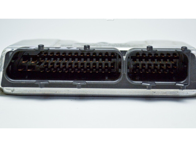 Панель приборов 03C906057F Skoda Fabia Mk2 (5J)