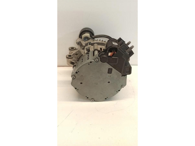 Генератор 32383087 Volvo XC40