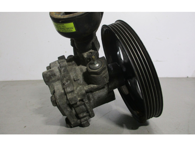 Рулевая рейка Насос усилителя руля Mitsubishi Space Wagon 1992 - 1998 года